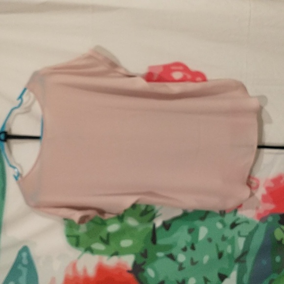 ⛵ 5/$15 Maurices Women's Blush Pink Top - Picture 4 of 6